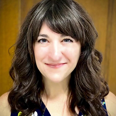 Headshot of Dori Rapaport