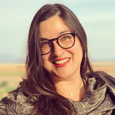 Headshot of Ana Laurel