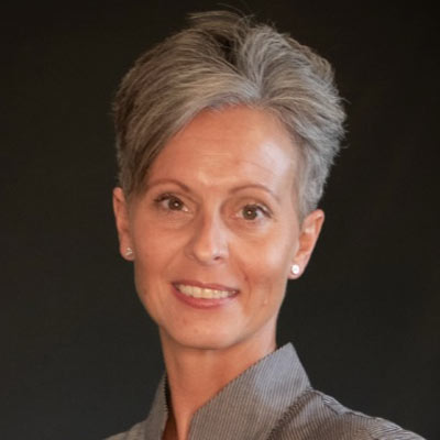 Headshot of Stephanie Duke