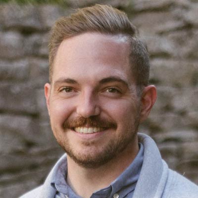 Headshot of Taylor Wolter